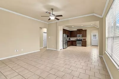 8117 E Pine Creek Bend, Cypress, TX 77433 - Photo 6