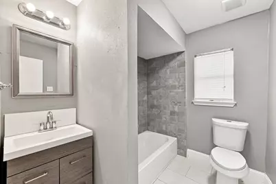 1012 W Hart Avenue, Pasadena, TX 77506 - Photo 10