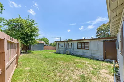 1012 W Hart Avenue, Pasadena, TX 77506 - Photo 6