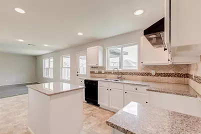 15414 Winding Boardwalk Way, Houston, TX 77044 - Photo 6