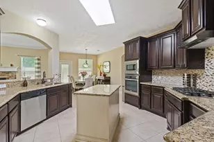 18407 Crooked Oak Way, Spring, TX 77379 - Photo 16