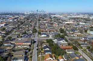 6809 Sherman St, Houston, TX 77011 - Photo 32