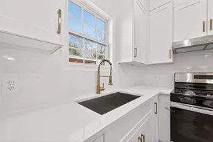 6809 Sherman St, Houston, TX 77011 - Photo 10