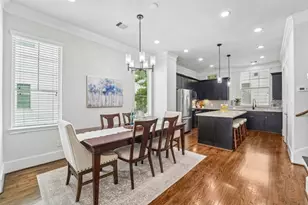 1010 W 24th St, Houston, TX 77008 - Photo 8