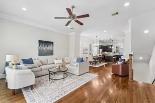 1010 W 24th St, Houston, TX 77008 - Photo 6