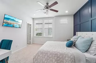 1010 W 24th St, Houston, TX 77008 - Photo 18