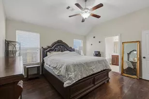8338 Broadleaf Ave, Baytown, TX 77521 - Photo 10