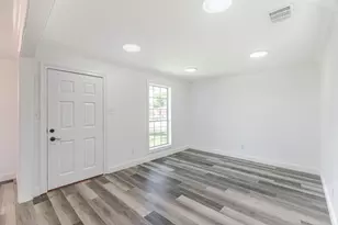 10126 Pine Moss Dr, Houston, TX 77040 - Photo 14
