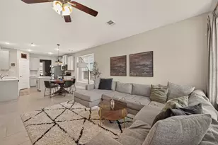8306 Calico Pennant Wy, Fulshear, TX 77441 - Photo 14