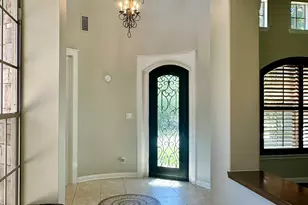 107 E Mirror Ridge Cir, The Woodlands, TX 77382 - Photo 4