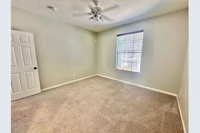 107 E Mirror Ridge Circle, The Woodlands, TX 77382 - Photo 34