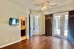 107 E Mirror Ridge Cir, The Woodlands, TX 77382 - Photo 28