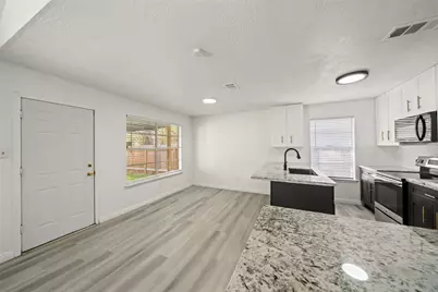 5726 Yorkgate Drive, Spring, TX 77373 - Photo 8