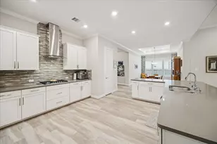 4614 Feather Cove Ct, Sugar Land, TX 77479 - Photo 8