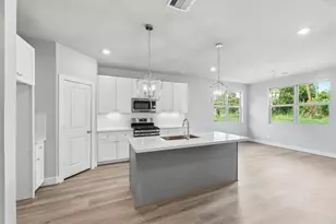 2522 16th St, Hempstead, TX 77445 - Photo 8