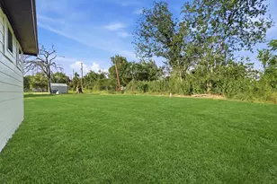 2522 16th St, Hempstead, TX 77445 - Photo 24