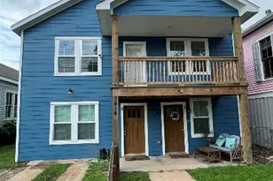 3414 Ursuline, Galveston, TX 77550 - Photo 2