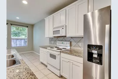 94 Cornflower Drive, The Woodlands, TX 77384 - Photo 12