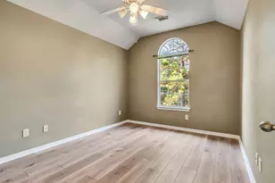 94 Cornflower Dr, The Woodlands, TX 77384 - Photo 18