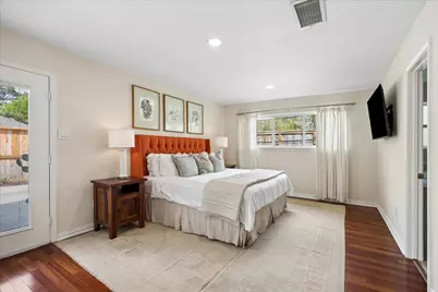 1715 Briarpark Drive, Houston, TX 77042 - Photo 16