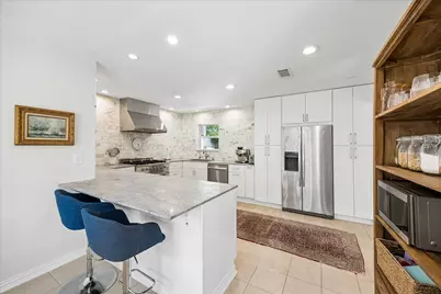 1715 Briarpark Drive, Houston, TX 77042 - Photo 12