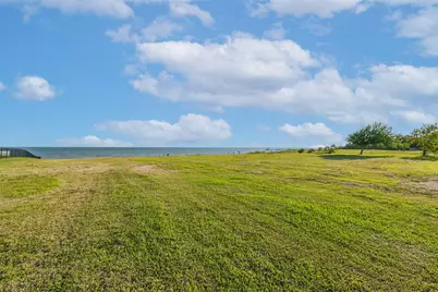 8224 Fm 2354 Road, Beach City, TX 77523 - Photo 48