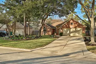 163 N Millport Cir, The Woodlands, TX 77382 - Photo 4