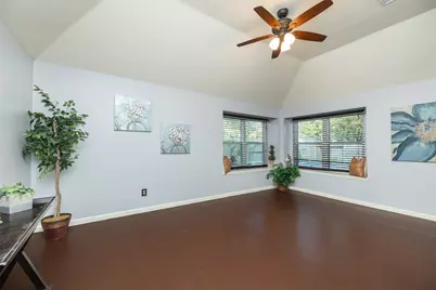 163 N Millport Circle, The Woodlands, TX 77382 - Photo 22