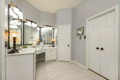 163 N Millport Circle, The Woodlands, TX 77382 - Photo 24