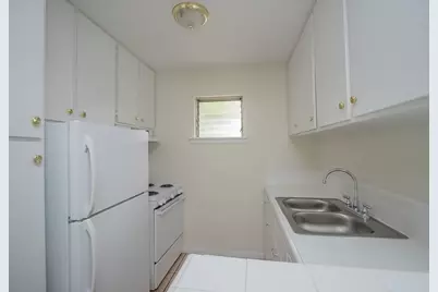 3702 Flora #4, Houston, TX 77006 - Photo 6