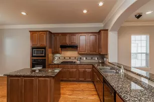 10126 Holly Chase Dr, Houston, TX 77042 - Photo 16