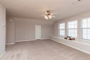 10126 Holly Chase Dr, Houston, TX 77042 - Photo 42