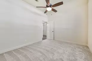 2919 Silhouette Bay Dr, Pearland, TX 77584 - Photo 32