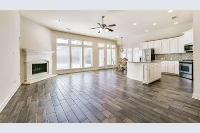2919 Silhouette Bay Drive, Pearland, TX 77584 - Photo 6