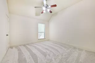 2919 Silhouette Bay Dr, Pearland, TX 77584 - Photo 32