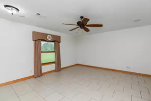 114 Holmes Rd, Lumberton, TX 77657 - Photo 16