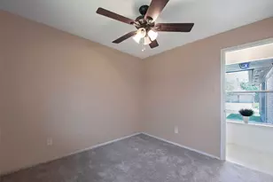 2779 Forest Point Dr, League City, TX 77573 - Photo 20