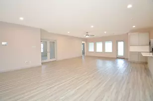 31438 Hadrians Run Rd, Fulshear, TX 77441 - Photo 4