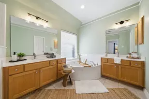 23722 Allingham Ln, Katy, TX 77494 - Photo 10