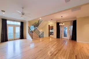 1742 Michigan St, Houston, TX 77006 - Photo 2