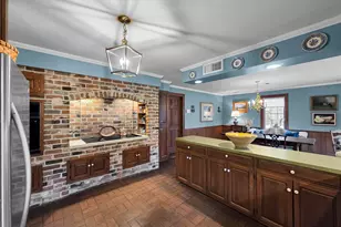 880 W Walton Rd, Lumberton, TX 77657 - Photo 12