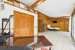 713 6th St, San Leon, TX 77539 - Photo 18