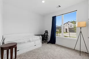 318 Springfield Terrace Dr, Conroe, TX 77304 - Photo 8