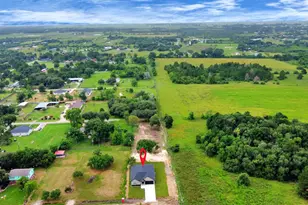 601 Lily St, Prairie View, TX 77484 - Photo 6