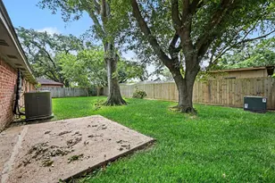 12615 Amado Dr, Houston, TX 77065 - Photo 30