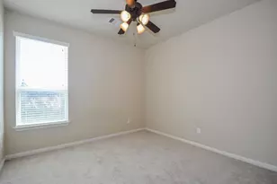 6411 Edinburgh Ct, Sugar Land, TX 77479 - Photo 24