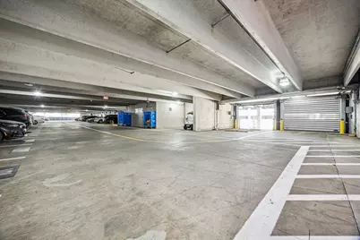 1901 Post Oak Boulevard #4303, Houston, TX 77056 - Photo 40