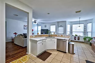 11819 Leaf Oak Dr, Houston, TX 77065 - Photo 10