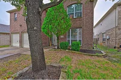 11819 Leaf Oak Drive, Houston, TX 77065 - Photo 2