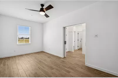 12826 Old Fashion Circle, Mont Belvieu, TX 77535 - Photo 4